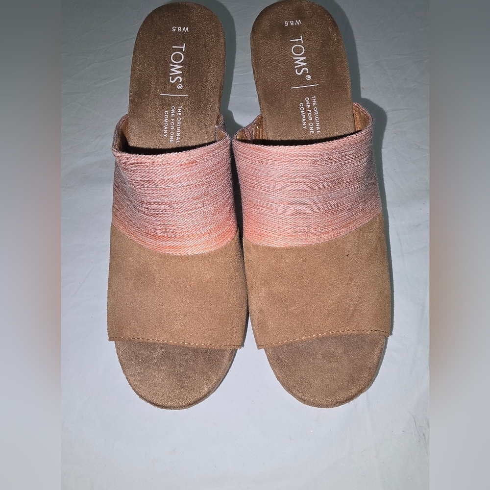 Toms Women's Tan and Pink Mules